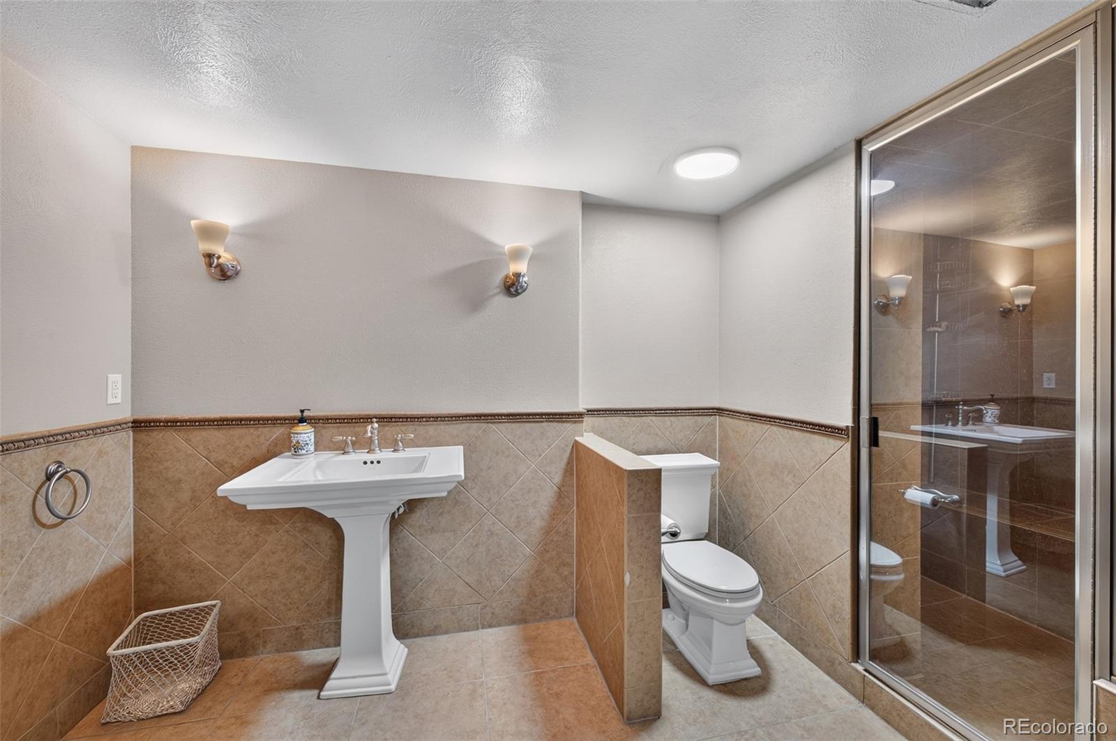 MLS Image #46 for 5506 e mineral lane,littleton, Colorado