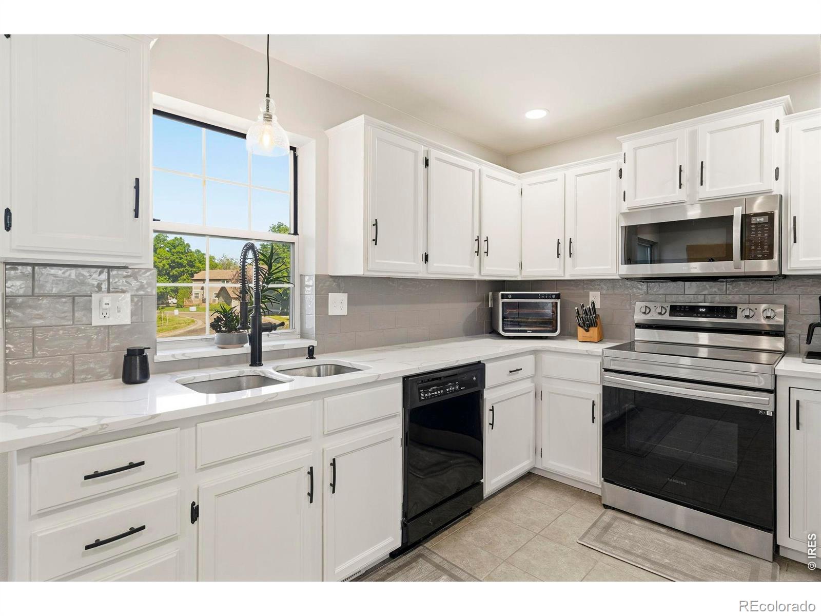 MLS Image #14 for 2828  silverplume drive,fort collins, Colorado