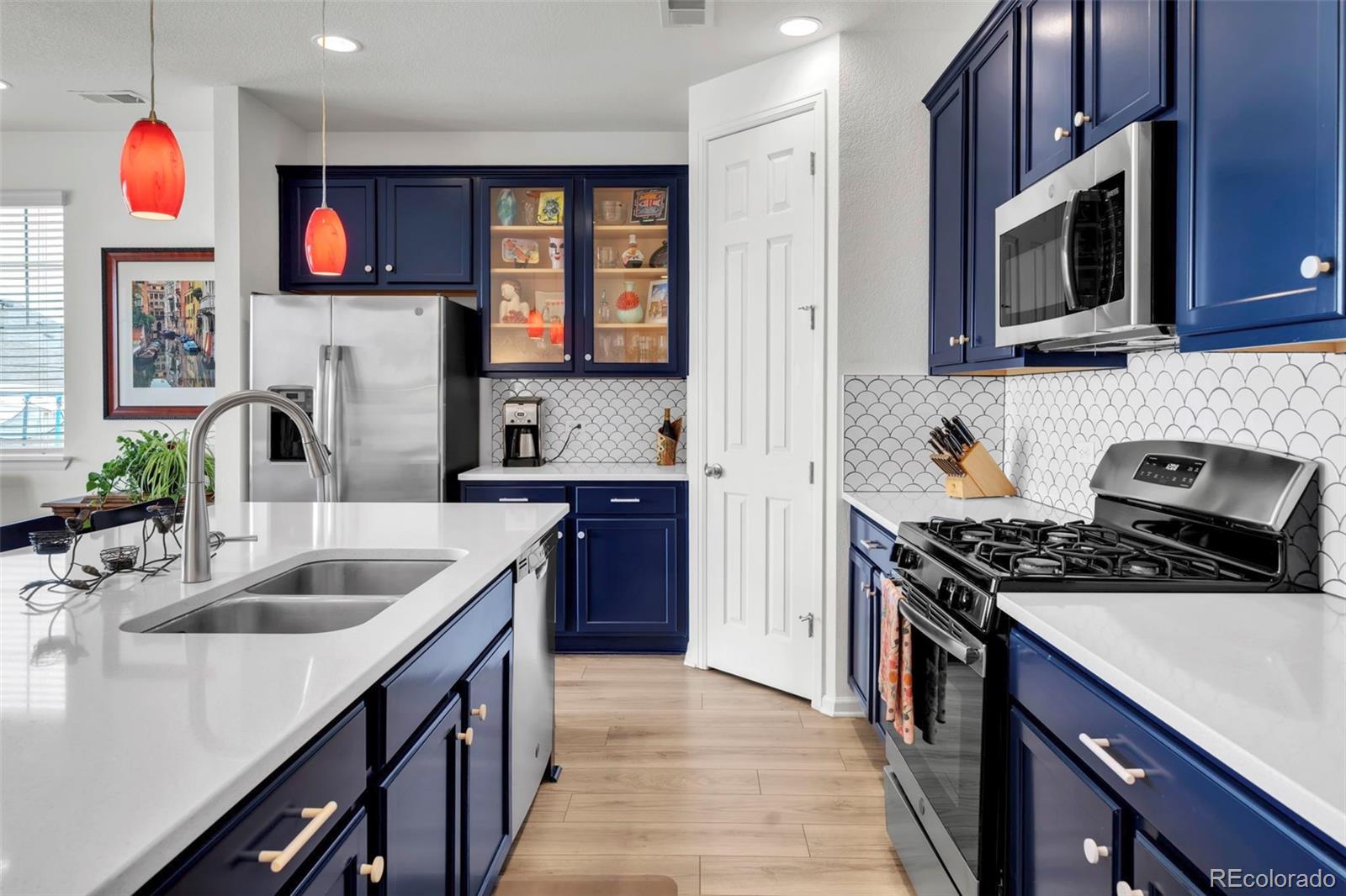 MLS Image #12 for 10573  yosemite street,henderson, Colorado