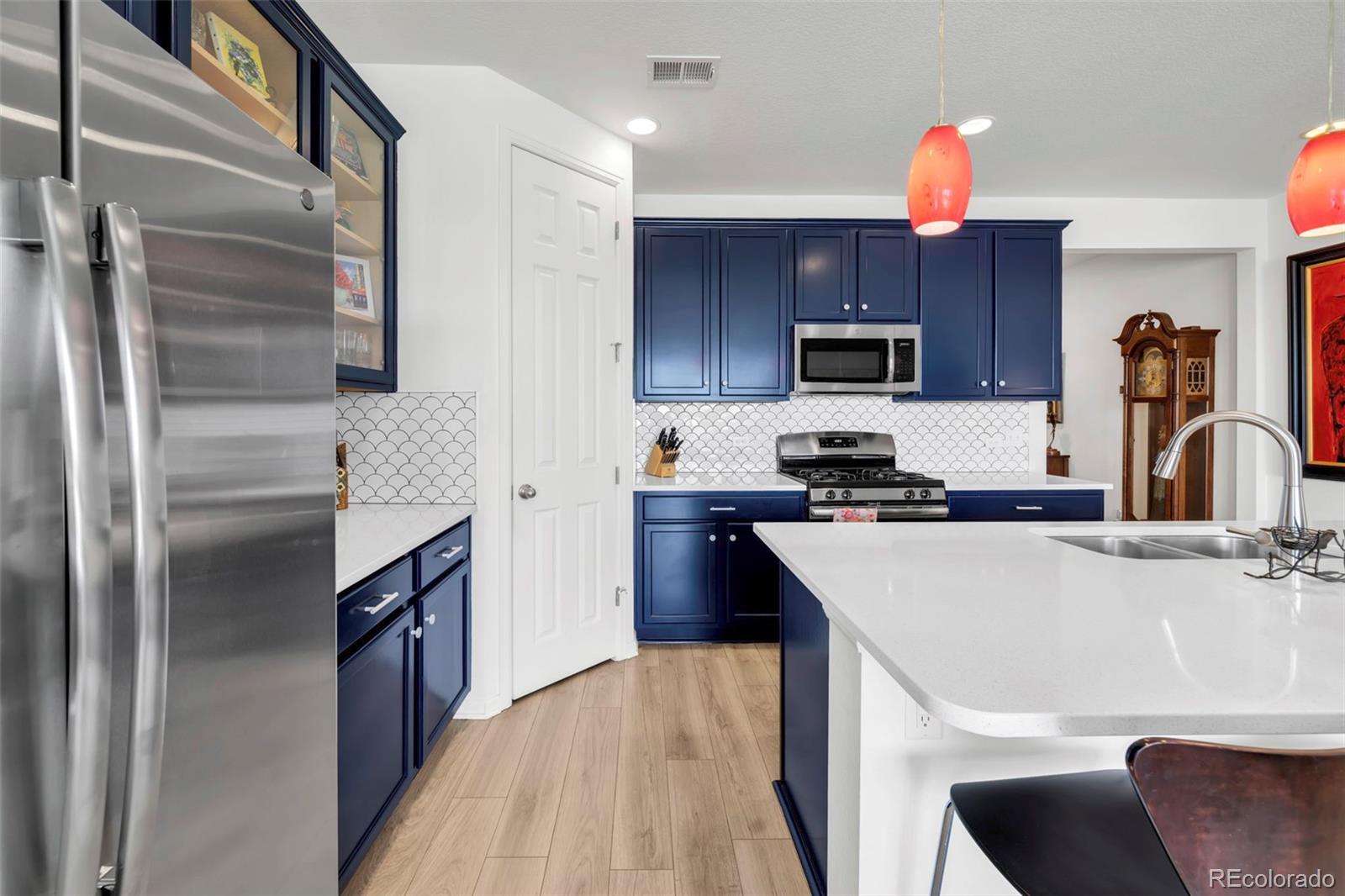 MLS Image #14 for 10573  yosemite street,henderson, Colorado