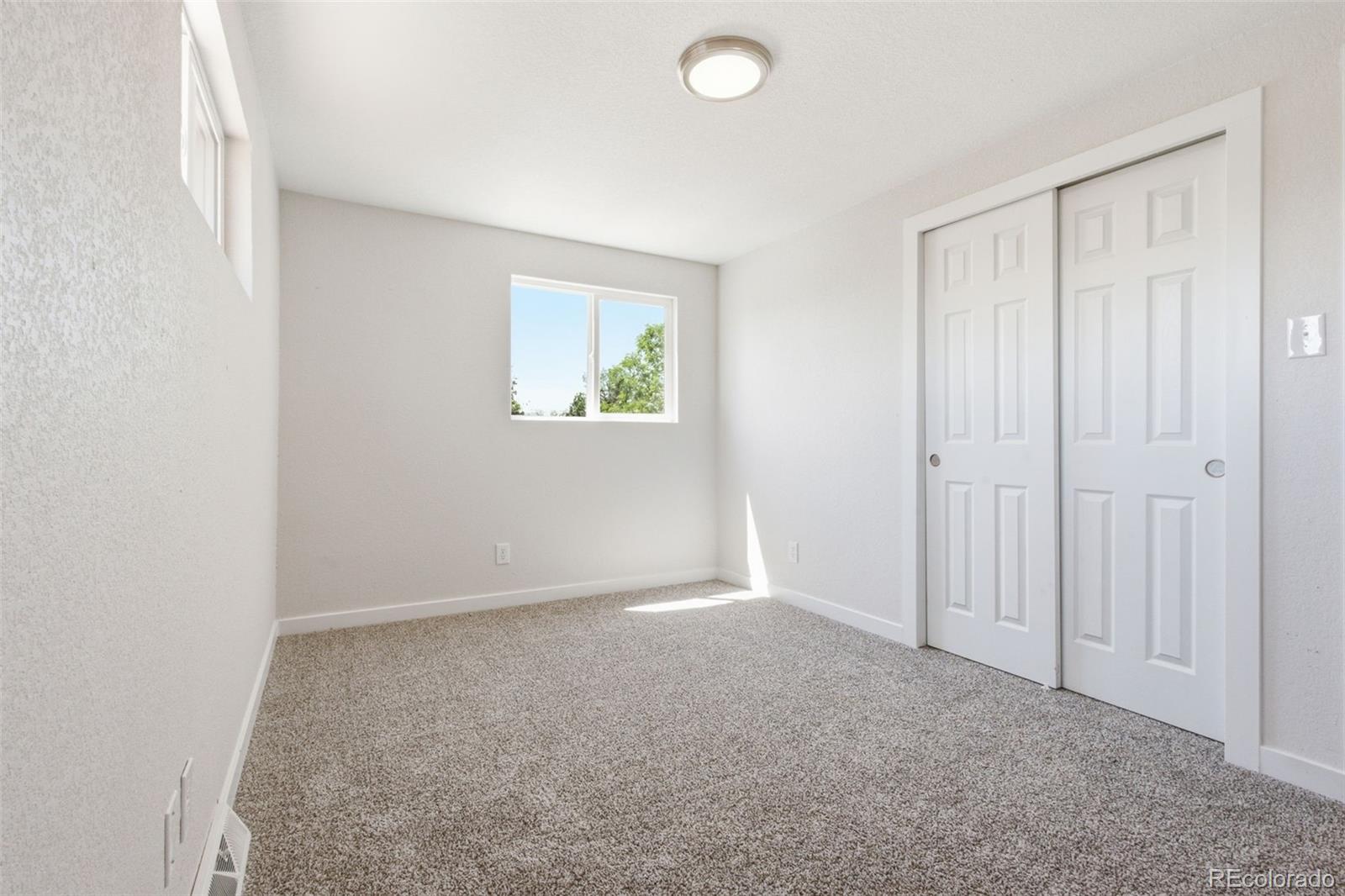 MLS Image #13 for 672  elkhart street,aurora, Colorado