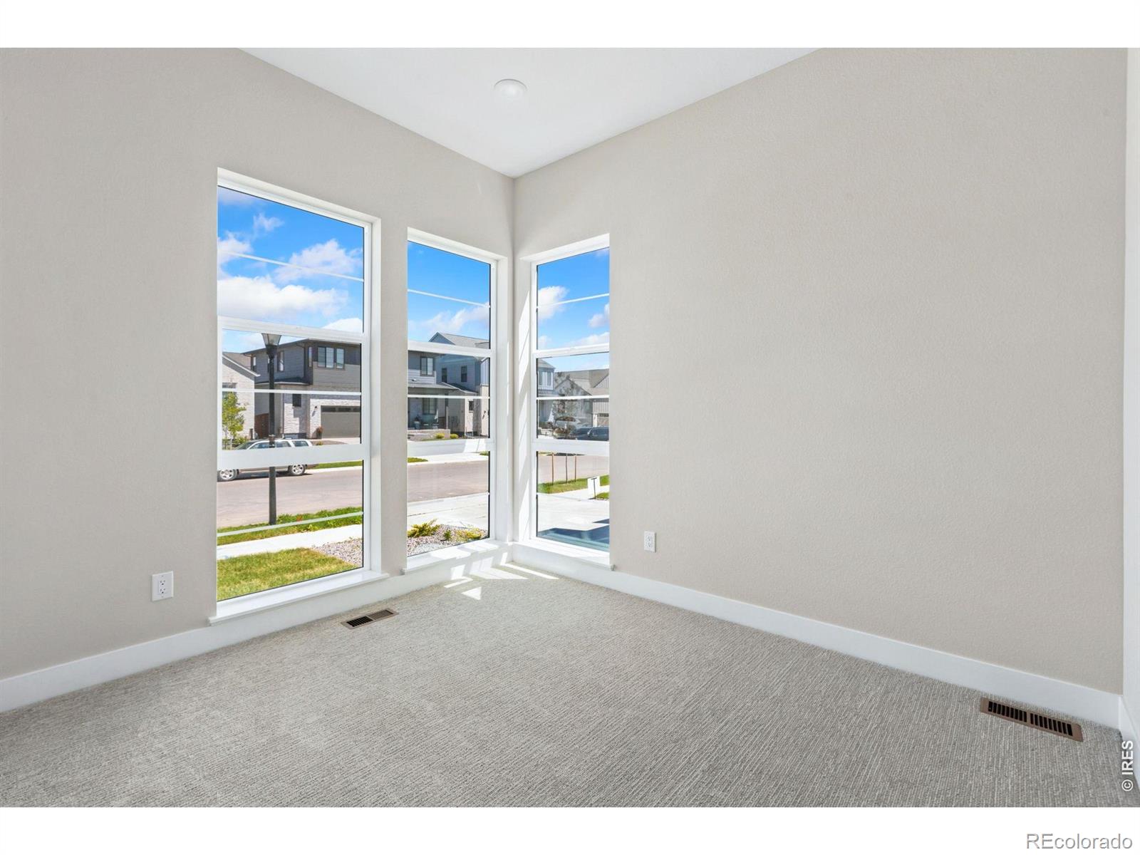 MLS Image #10 for 1661  winter glow drive,windsor, Colorado
