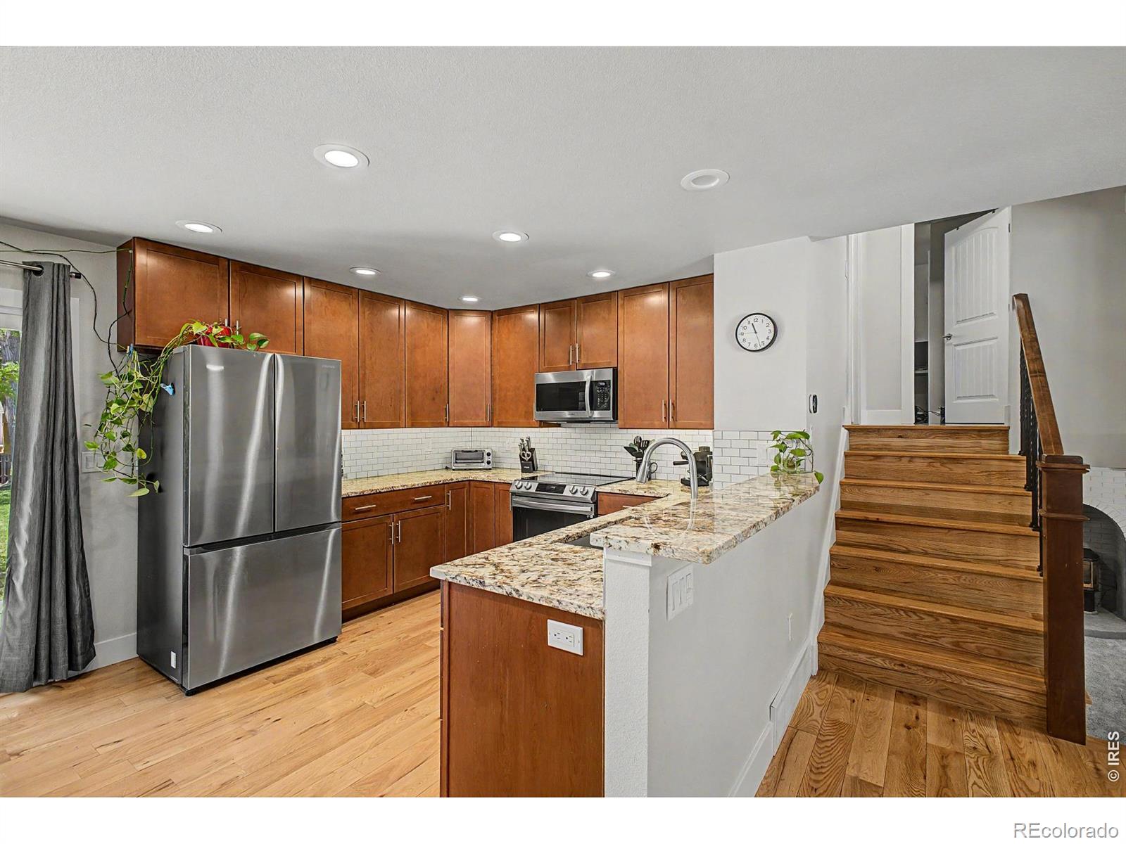 MLS Image #11 for 625  homestead court,fort collins, Colorado