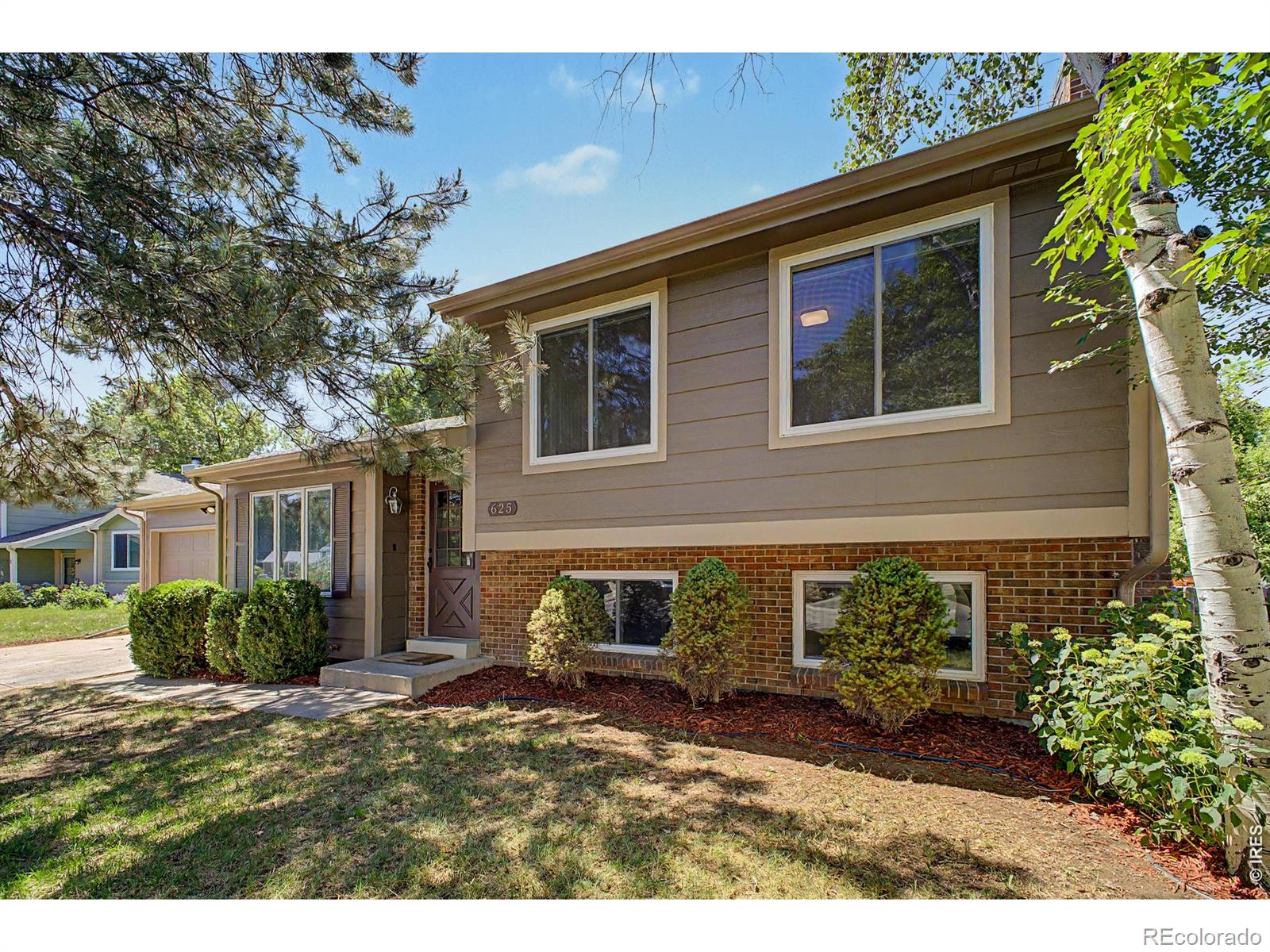 MLS Image #3 for 625  homestead court,fort collins, Colorado