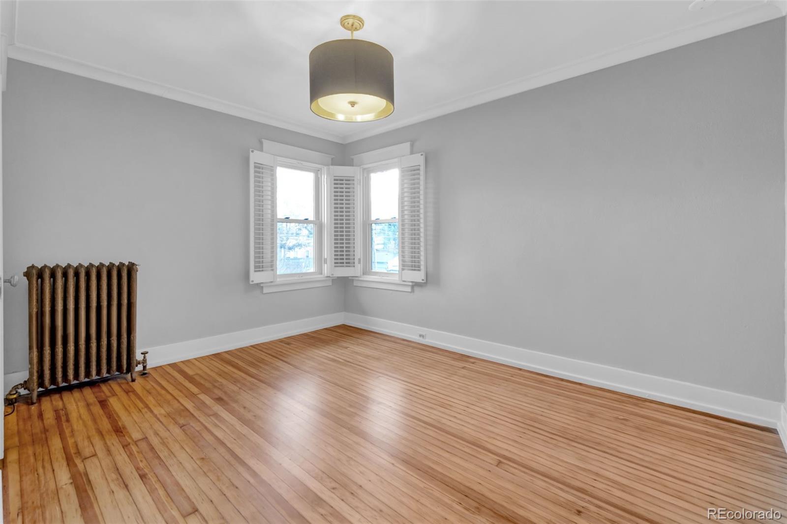 MLS Image #26 for 844 n marion street,denver, Colorado
