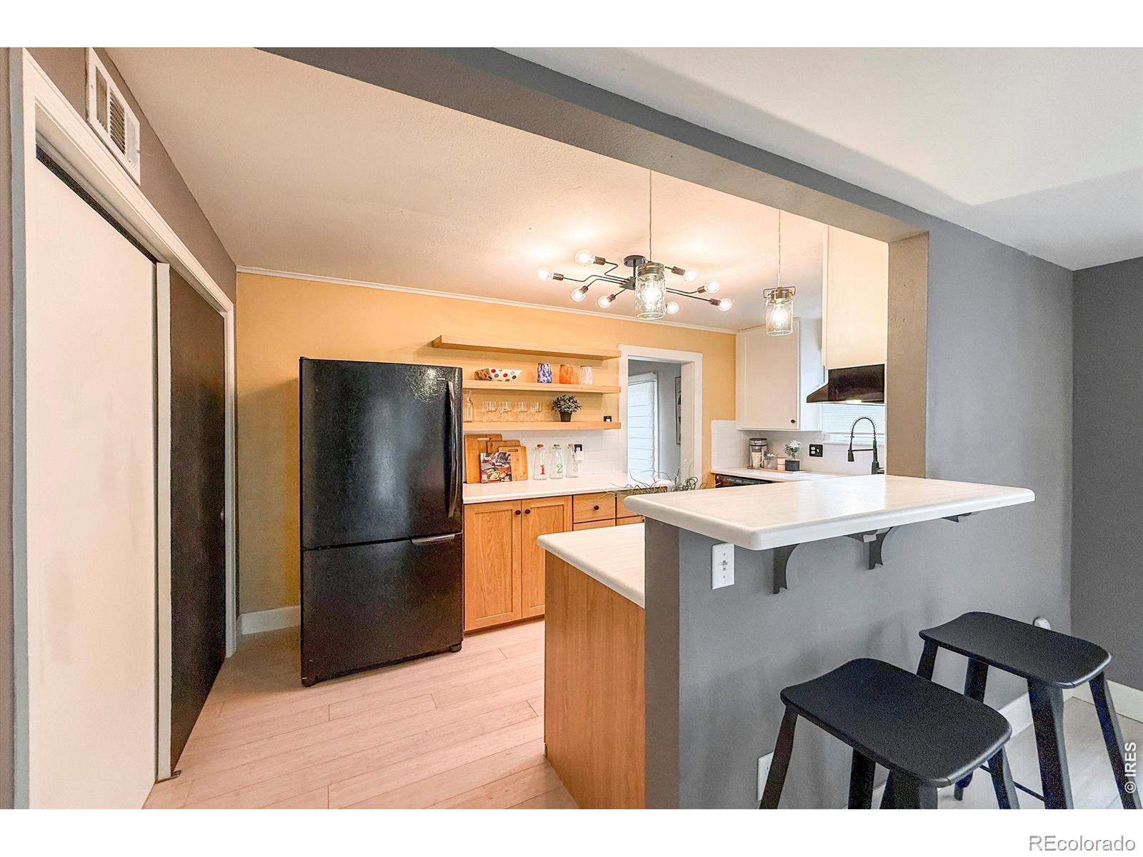 MLS Image #22 for 837  gay street,longmont, Colorado