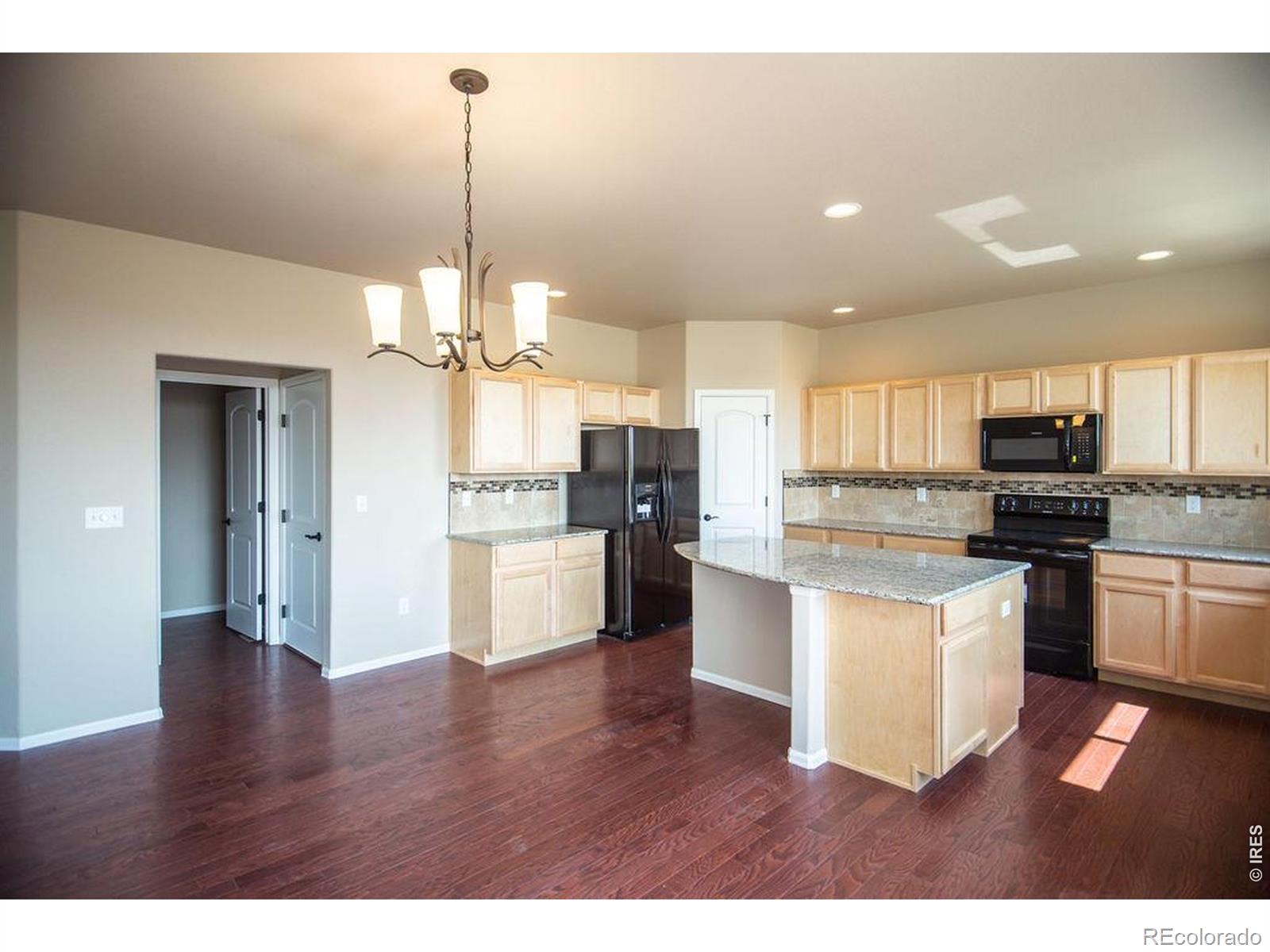 MLS Image #5 for 1649  country sun court,windsor, Colorado