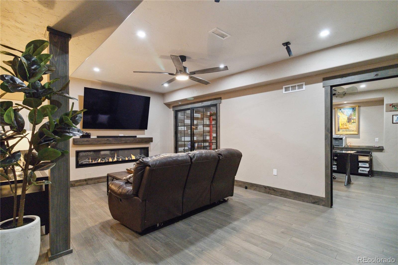 MLS Image #37 for 11407  jasper street,commerce city, Colorado
