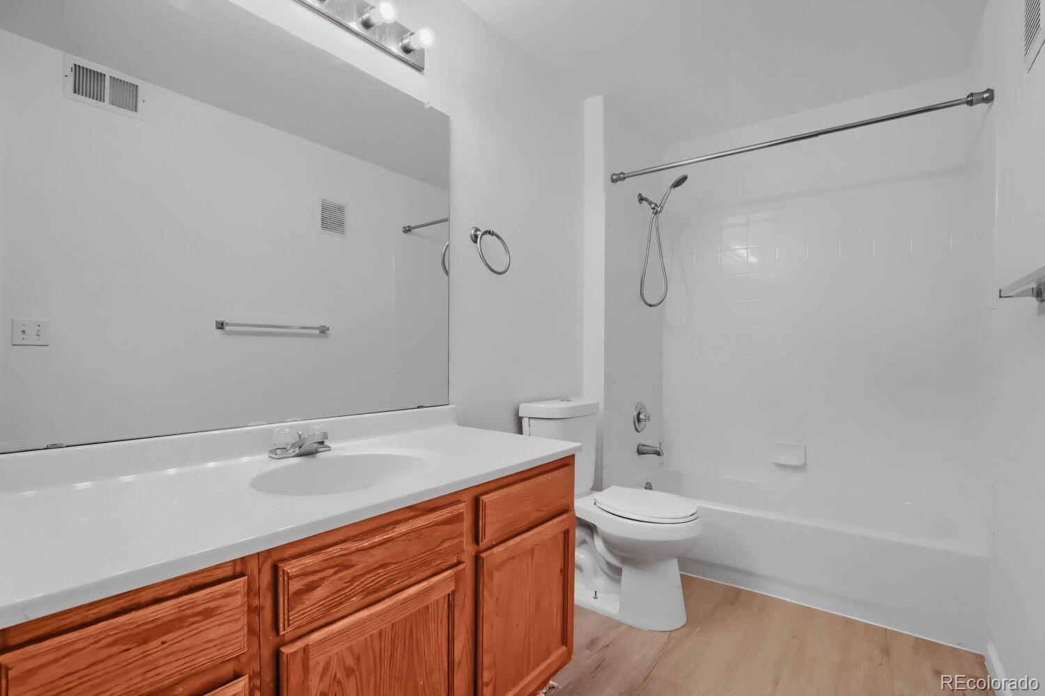 MLS Image #16 for 9991 e idaho circle,aurora, Colorado