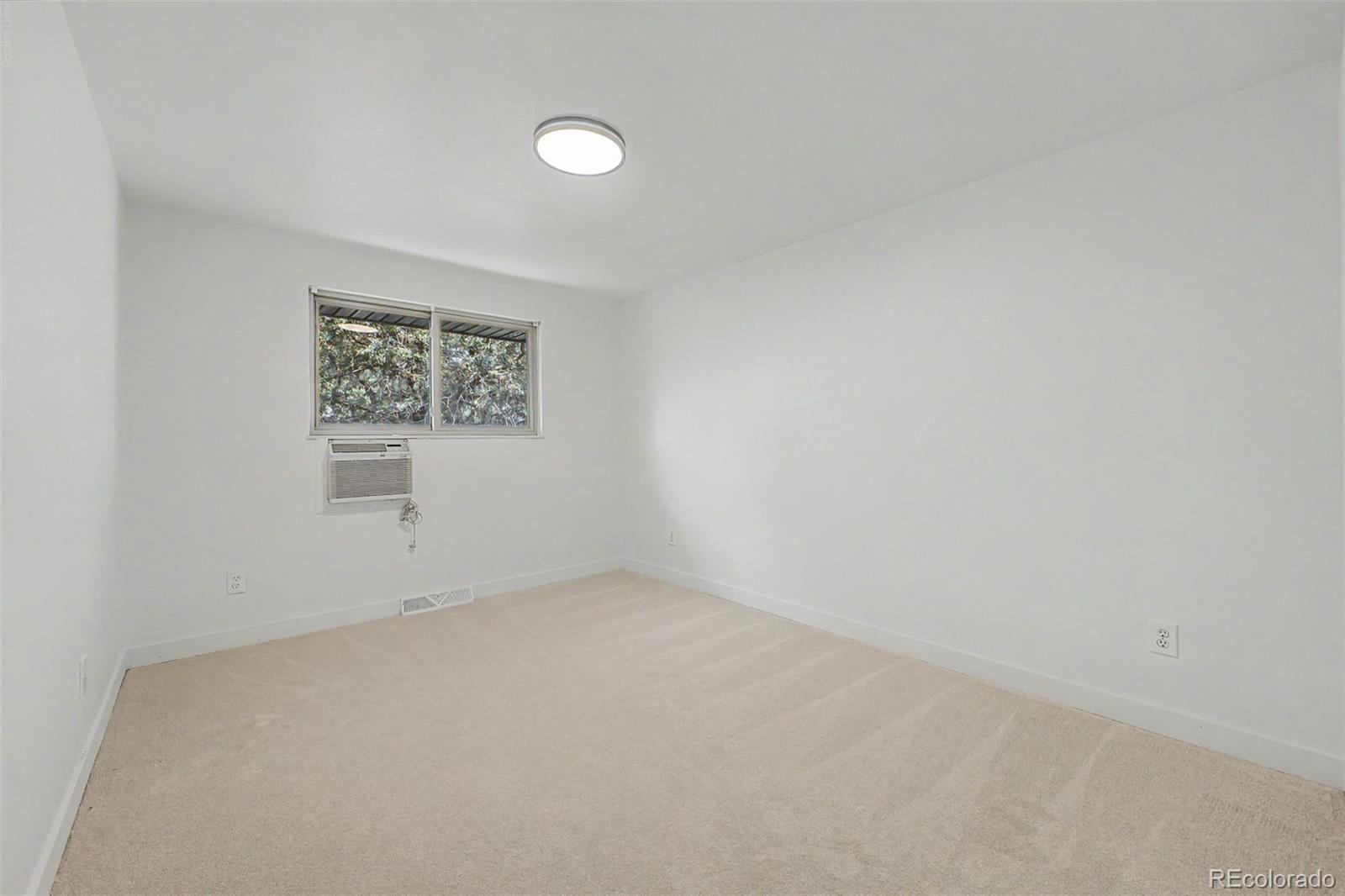 MLS Image #14 for 8346 e girard avenue,denver, Colorado