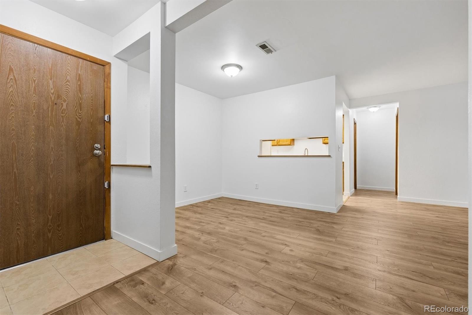MLS Image #6 for 14214 e 1st drive,aurora, Colorado