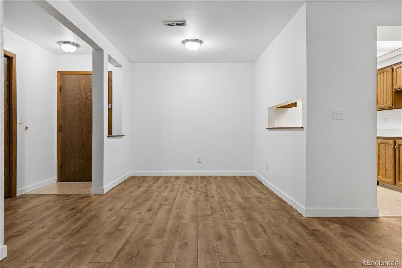 MLS Image #8 for 14214 e 1st drive,aurora, Colorado