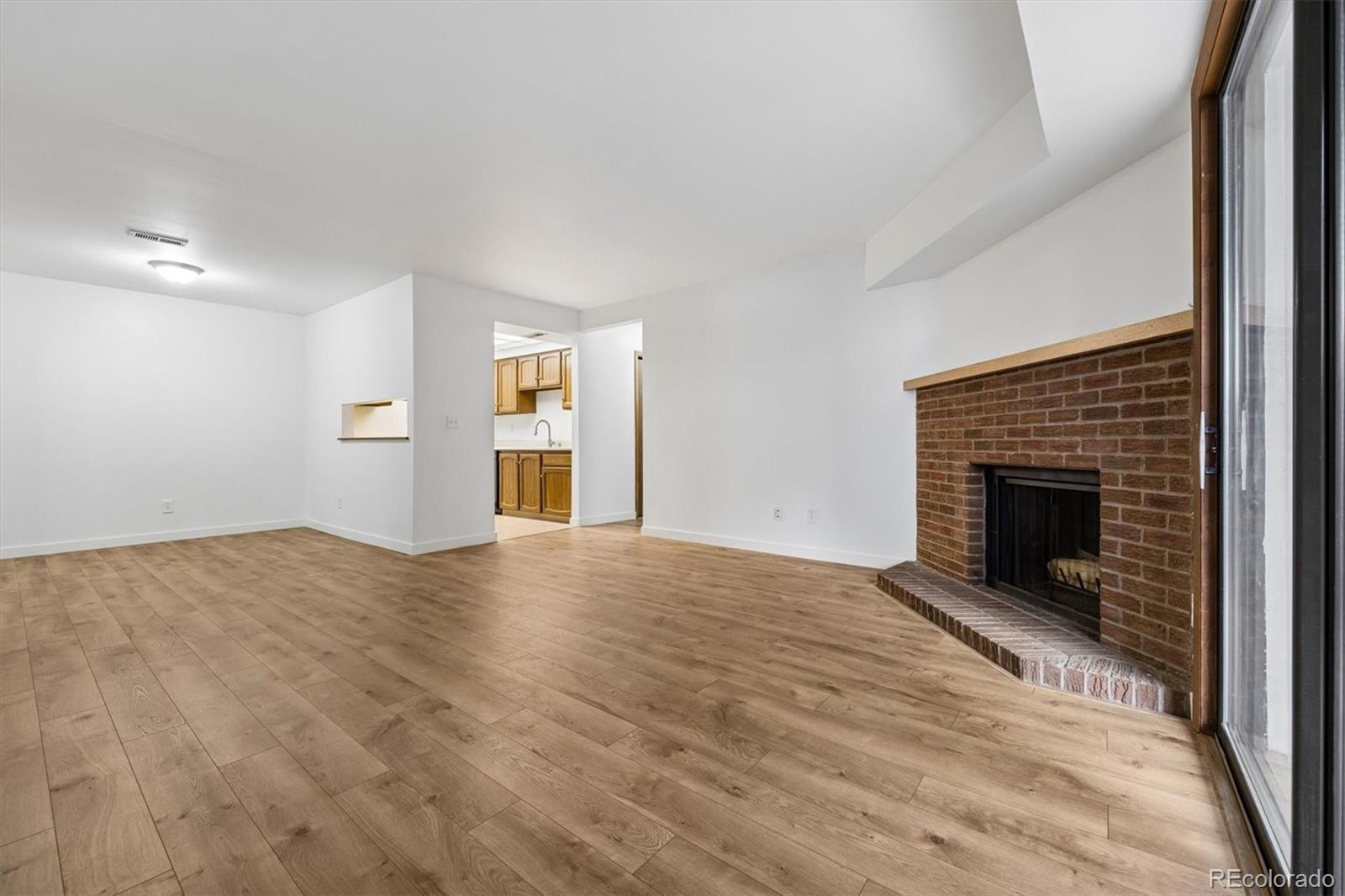 MLS Image #9 for 14214 e 1st drive,aurora, Colorado