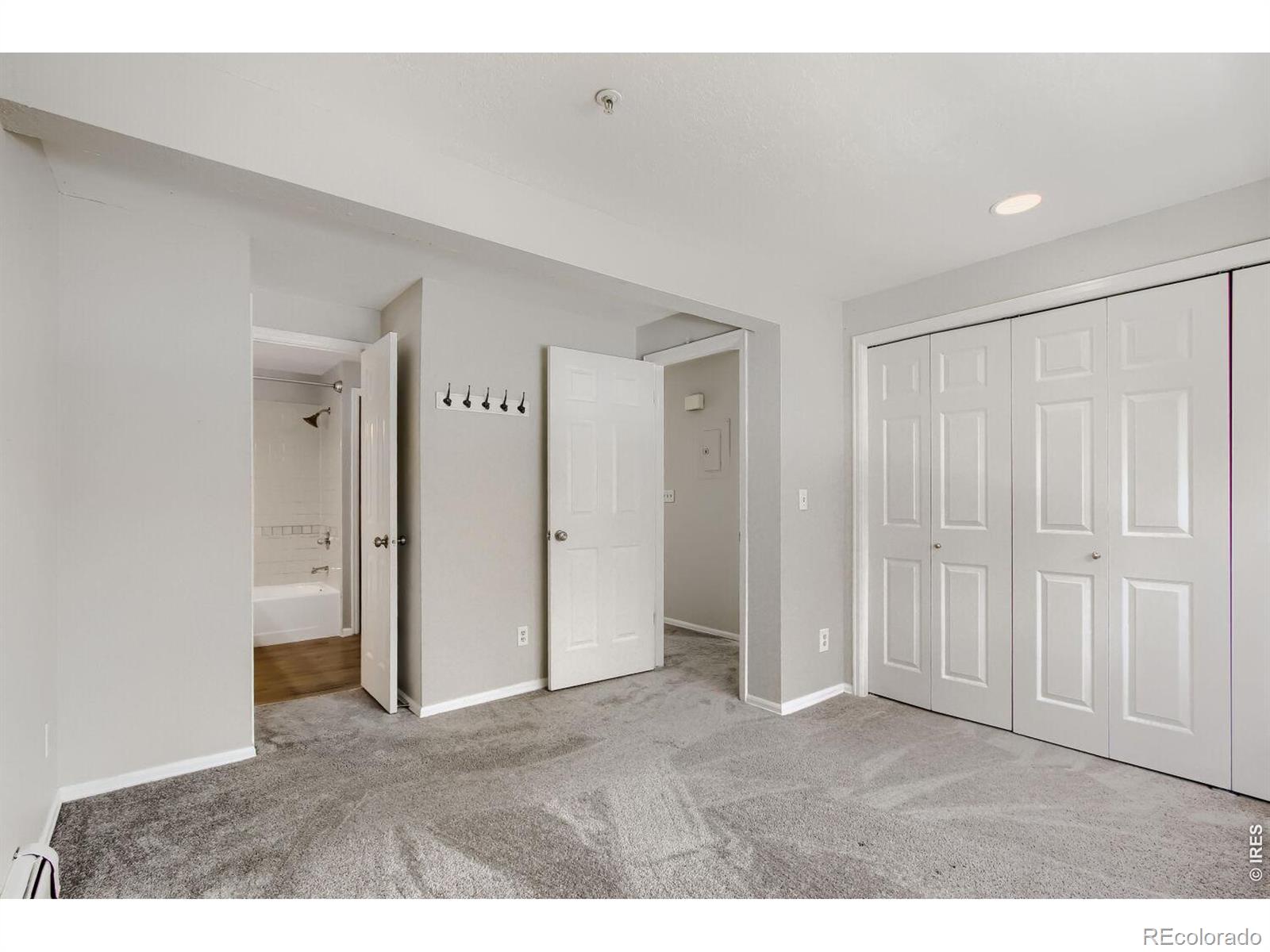 MLS Image #11 for 2201  pearl street,boulder, Colorado
