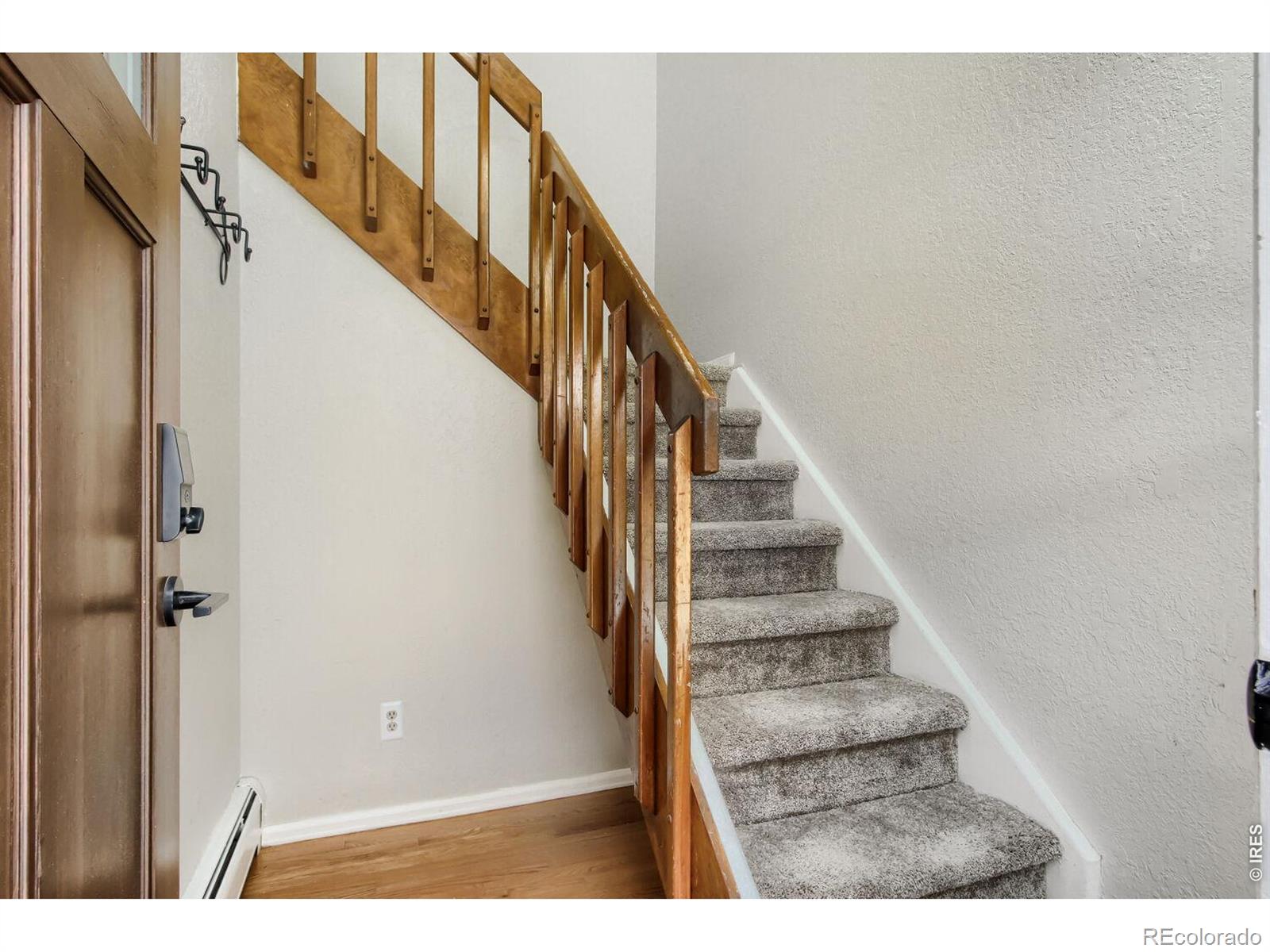 MLS Image #3 for 2201  pearl street,boulder, Colorado