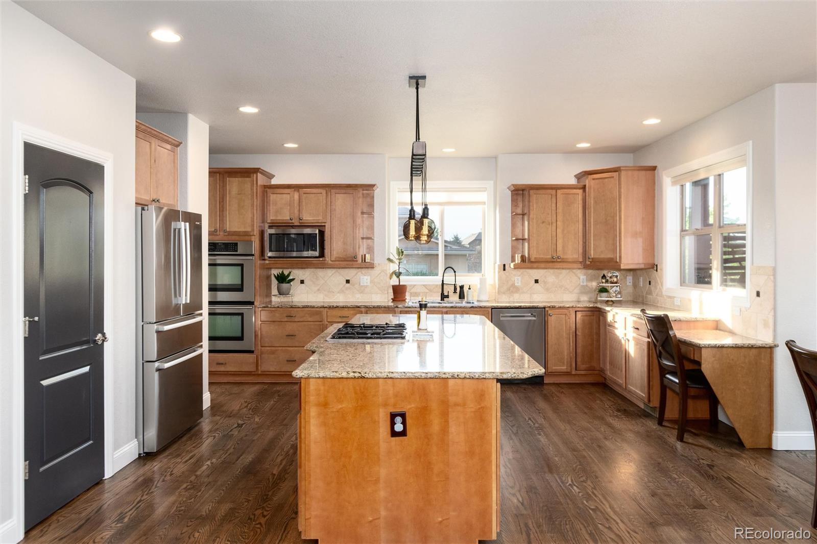 MLS Image #19 for 7750 s blackstone parkway,aurora, Colorado
