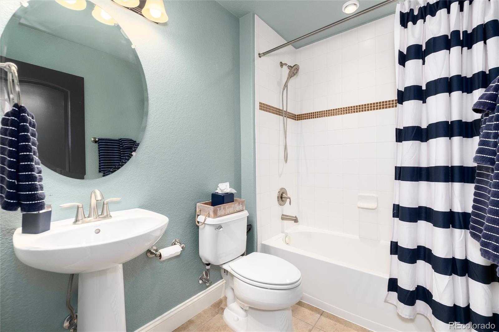 MLS Image #31 for 7750 s blackstone parkway,aurora, Colorado