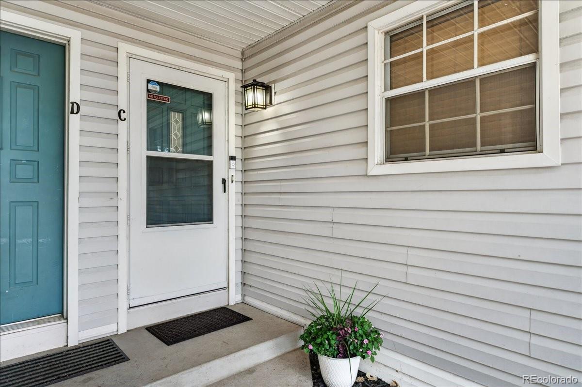 MLS Image #1 for 12655 e pacific circle,aurora, Colorado