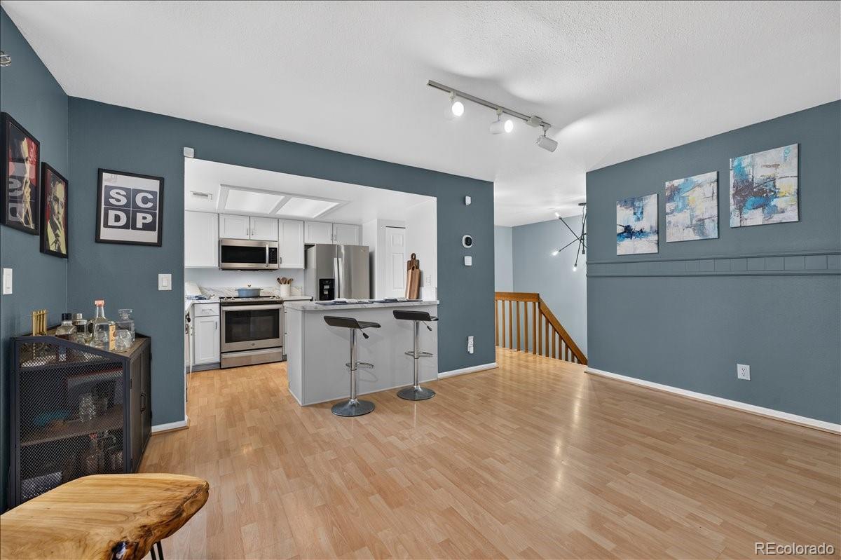 MLS Image #4 for 12655 e pacific circle,aurora, Colorado