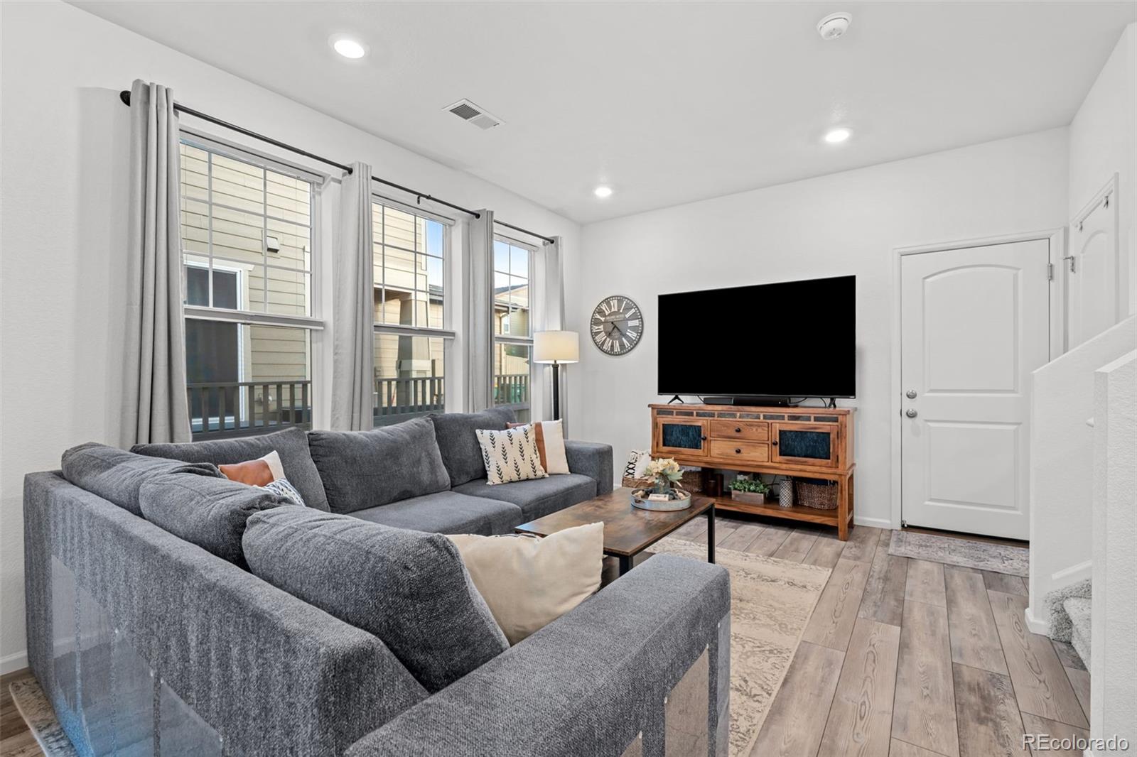 MLS Image #14 for 2928  low meadow boulevard,castle rock, Colorado