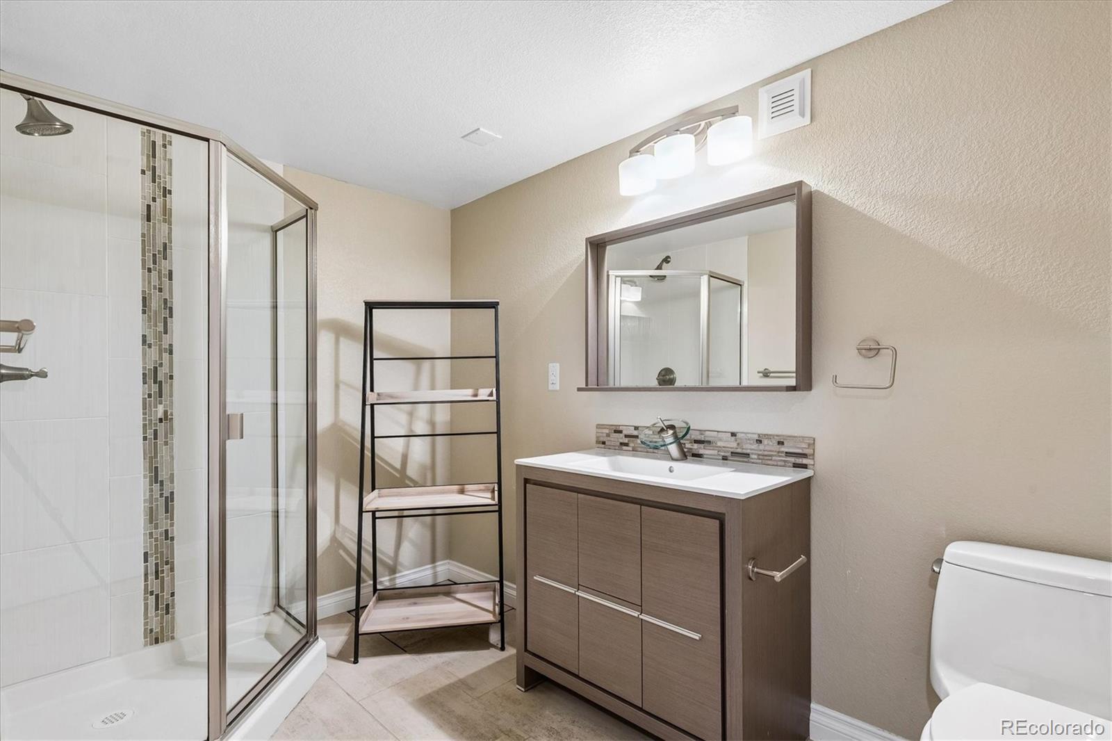 MLS Image #31 for 200  powderhorn trail,broomfield, Colorado