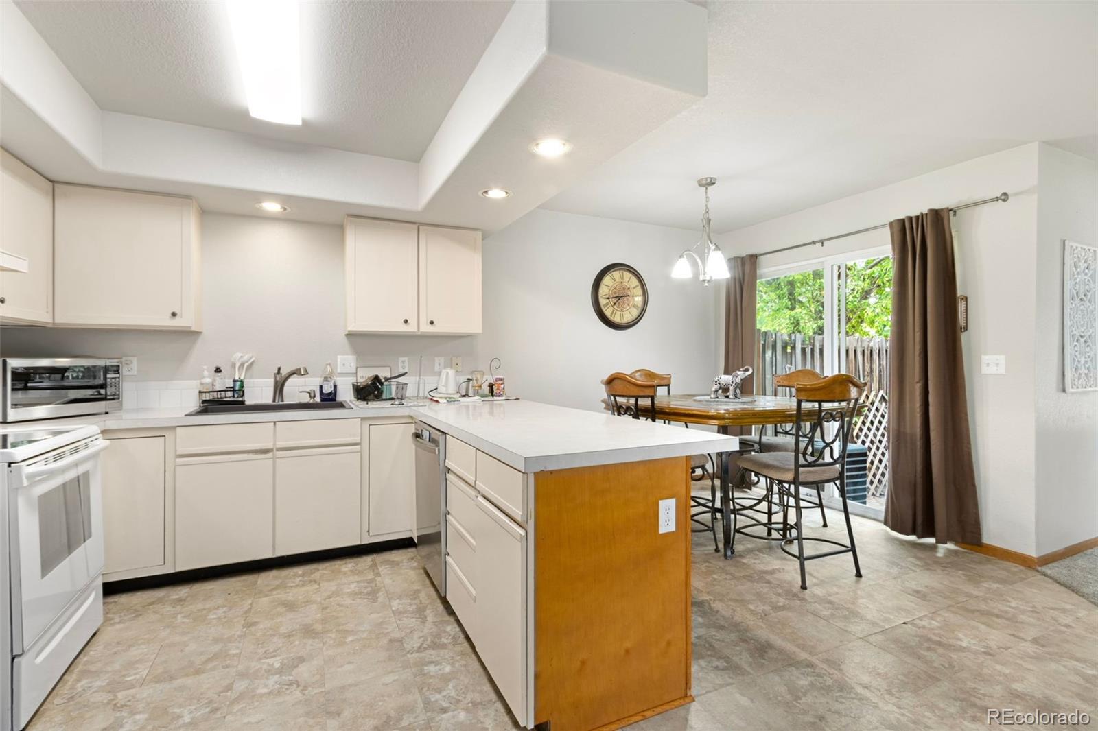 MLS Image #3 for 1637  westbridge drive,fort collins, Colorado