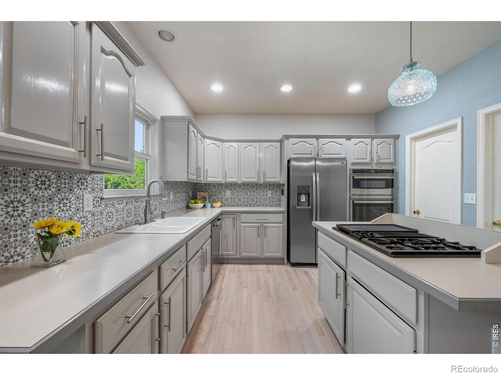MLS Image #4 for 405  orchard drive,louisville, Colorado