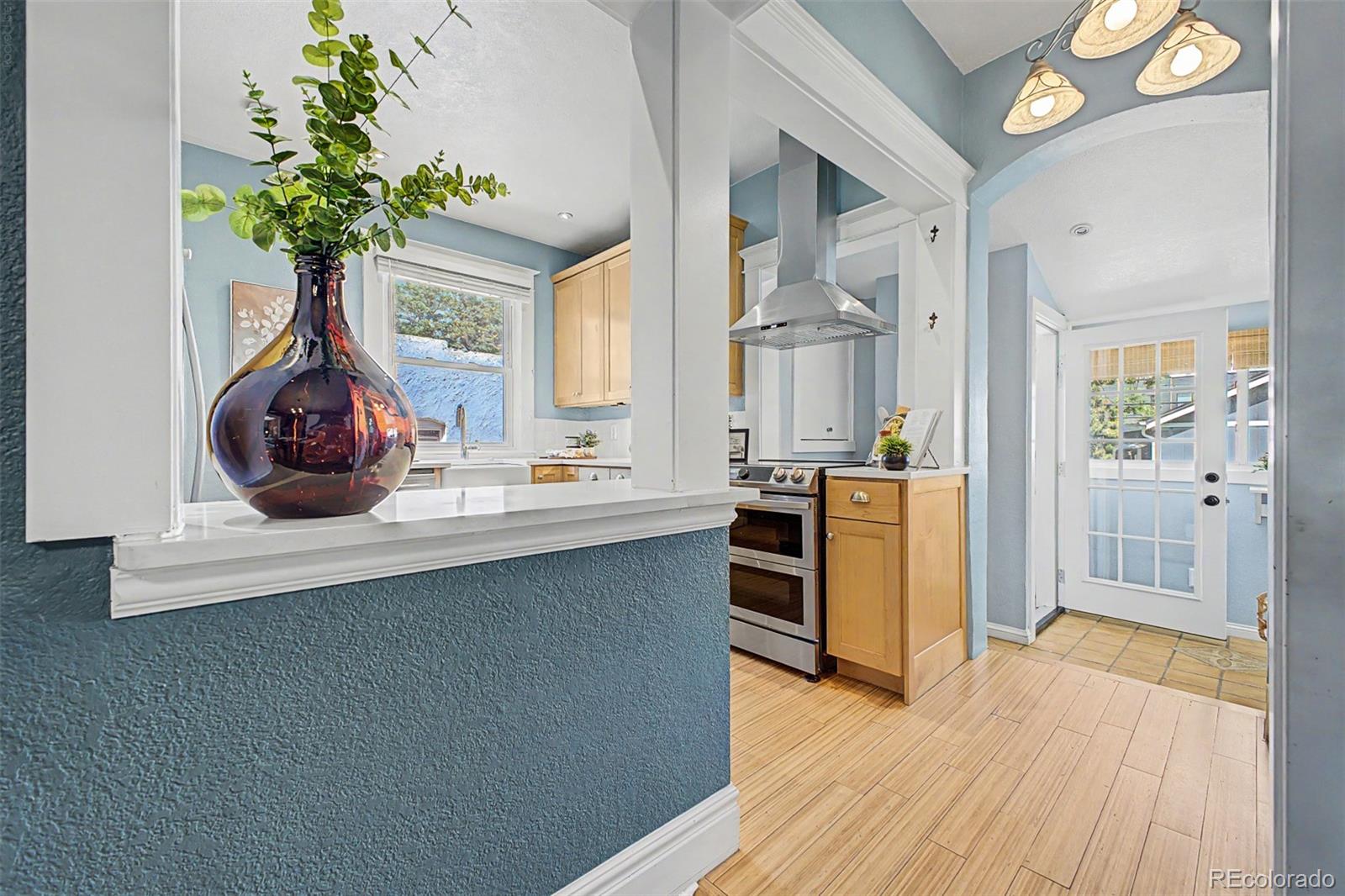 MLS Image #13 for 4230  lipan street,denver, Colorado