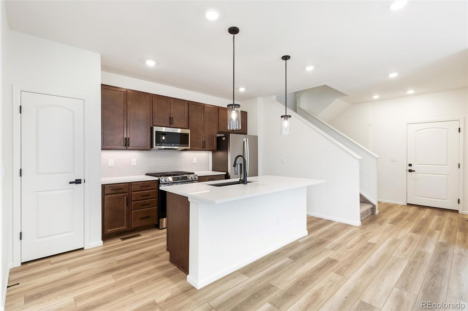MLS Image #3 for 5736 n jebel street,aurora, Colorado