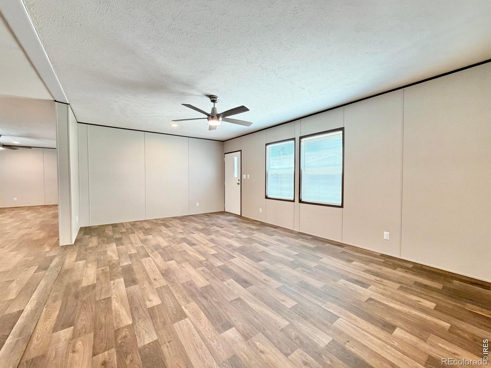 MLS Image #12 for 103  beach drive,log lane village, Colorado