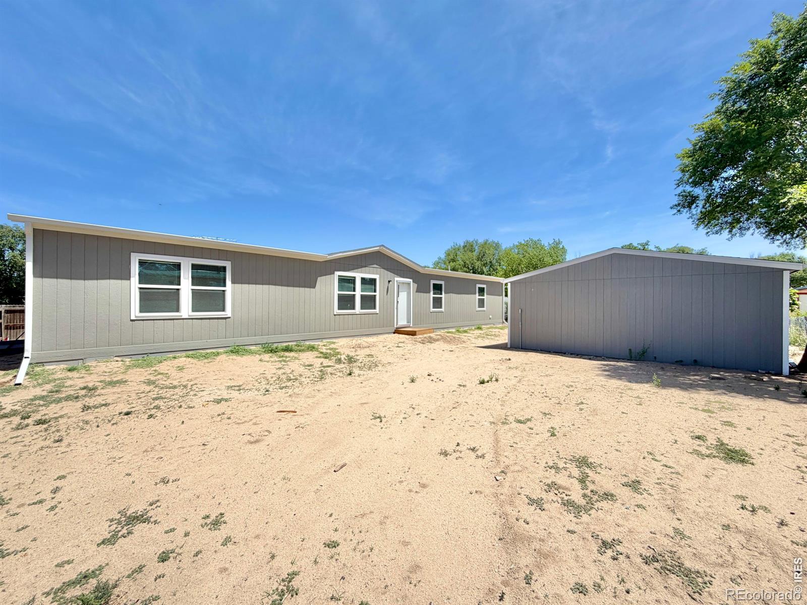 MLS Image #3 for 103  beach drive,log lane village, Colorado