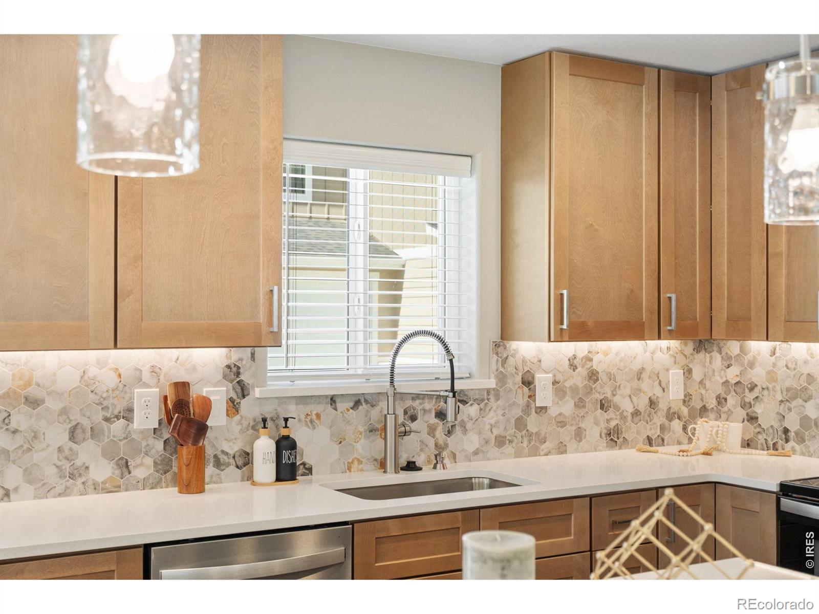 MLS Image #10 for 1333 e 4th street,loveland, Colorado