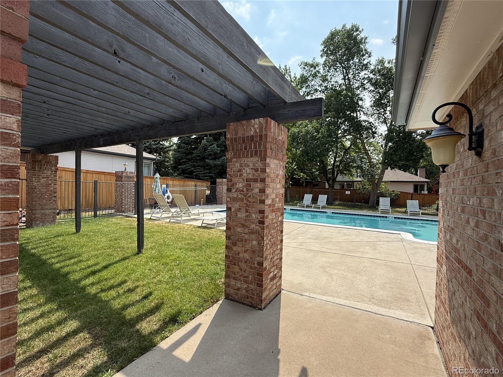 MLS Image #39 for 6393 s jackson street,littleton, Colorado