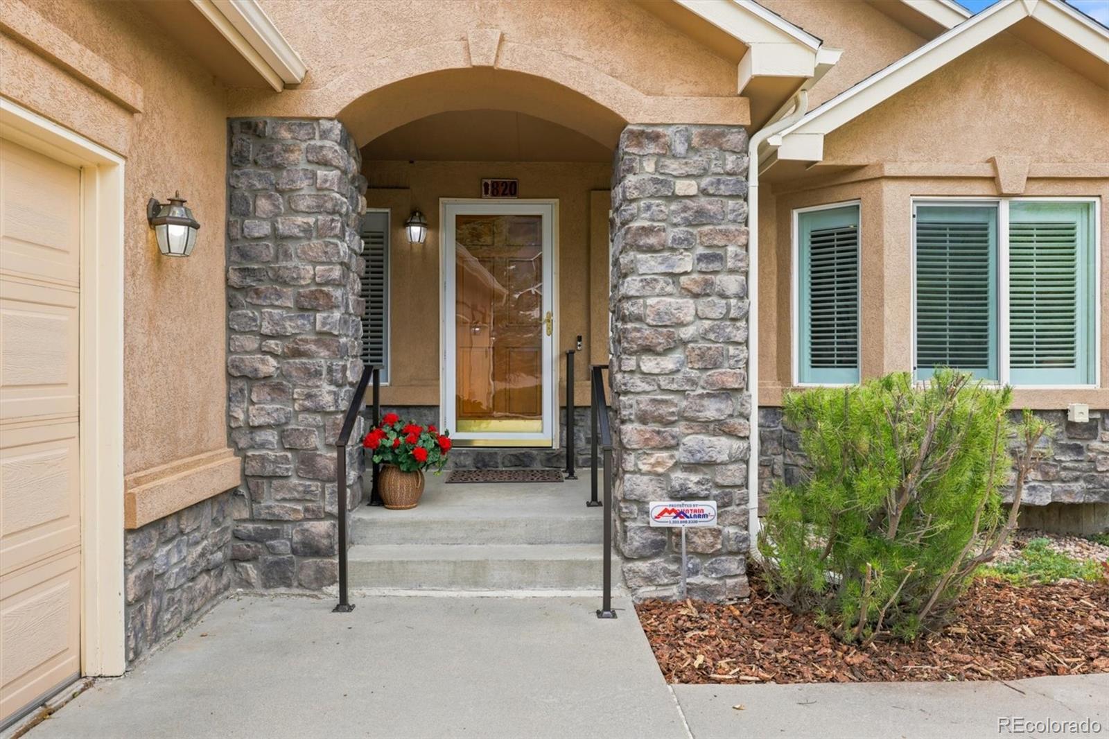 MLS Image #2 for 820  fox hollow lane,golden, Colorado