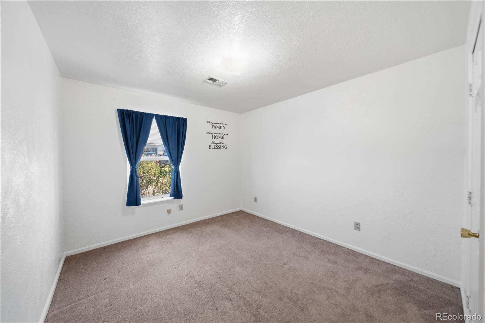 MLS Image #11 for 67277  las vegas drive,montrose, Colorado