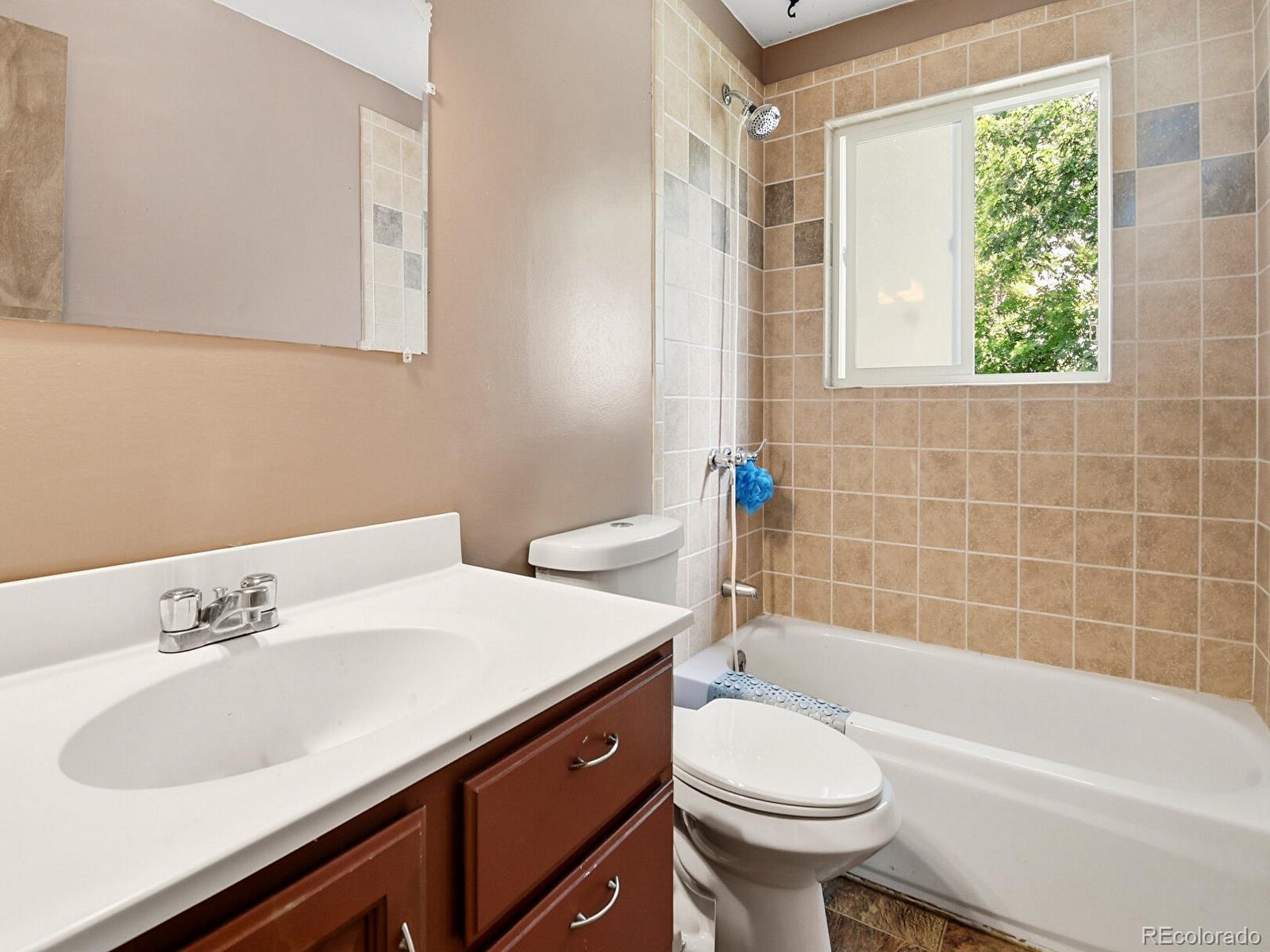 MLS Image #16 for 6932  deframe court,arvada, Colorado