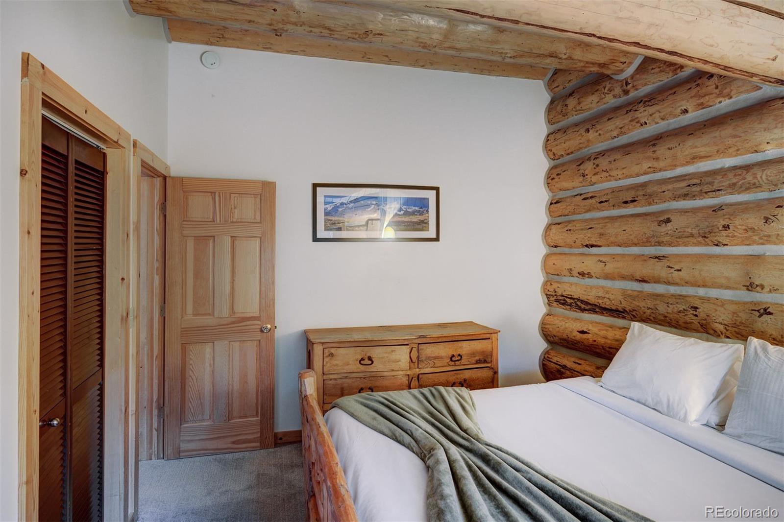 MLS Image #17 for 232 n side circle,silverthorne, Colorado