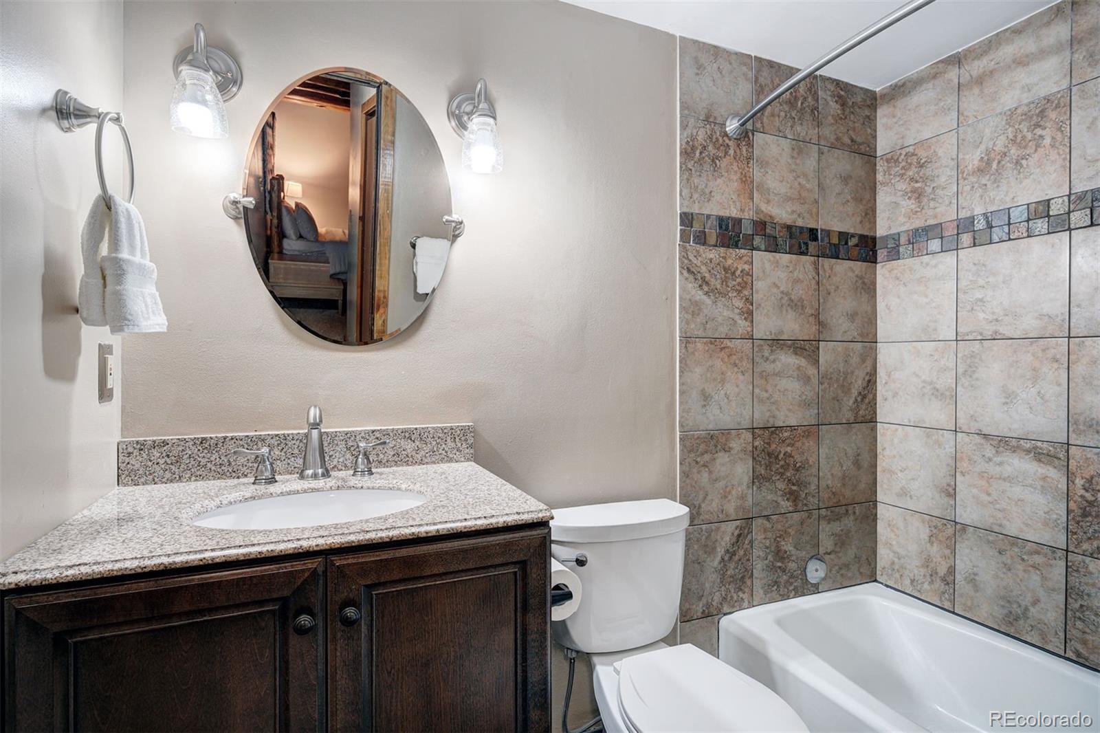 MLS Image #29 for 232 n side circle,silverthorne, Colorado