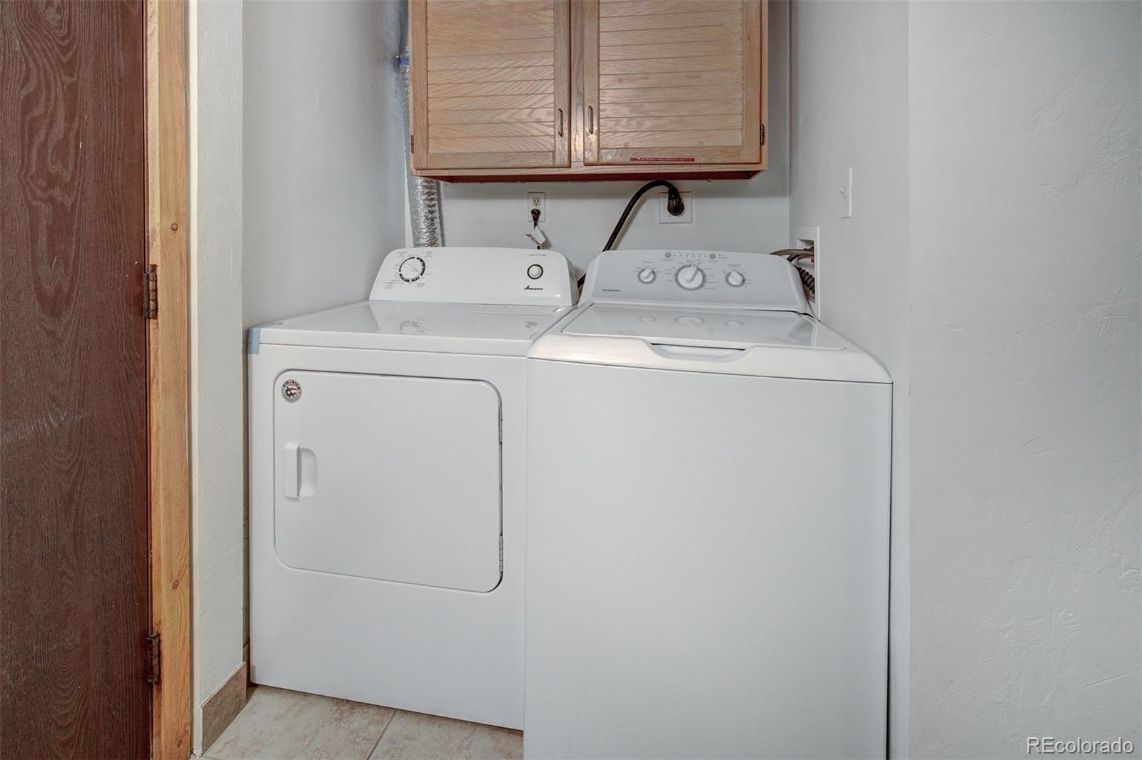 MLS Image #33 for 232 n side circle,silverthorne, Colorado