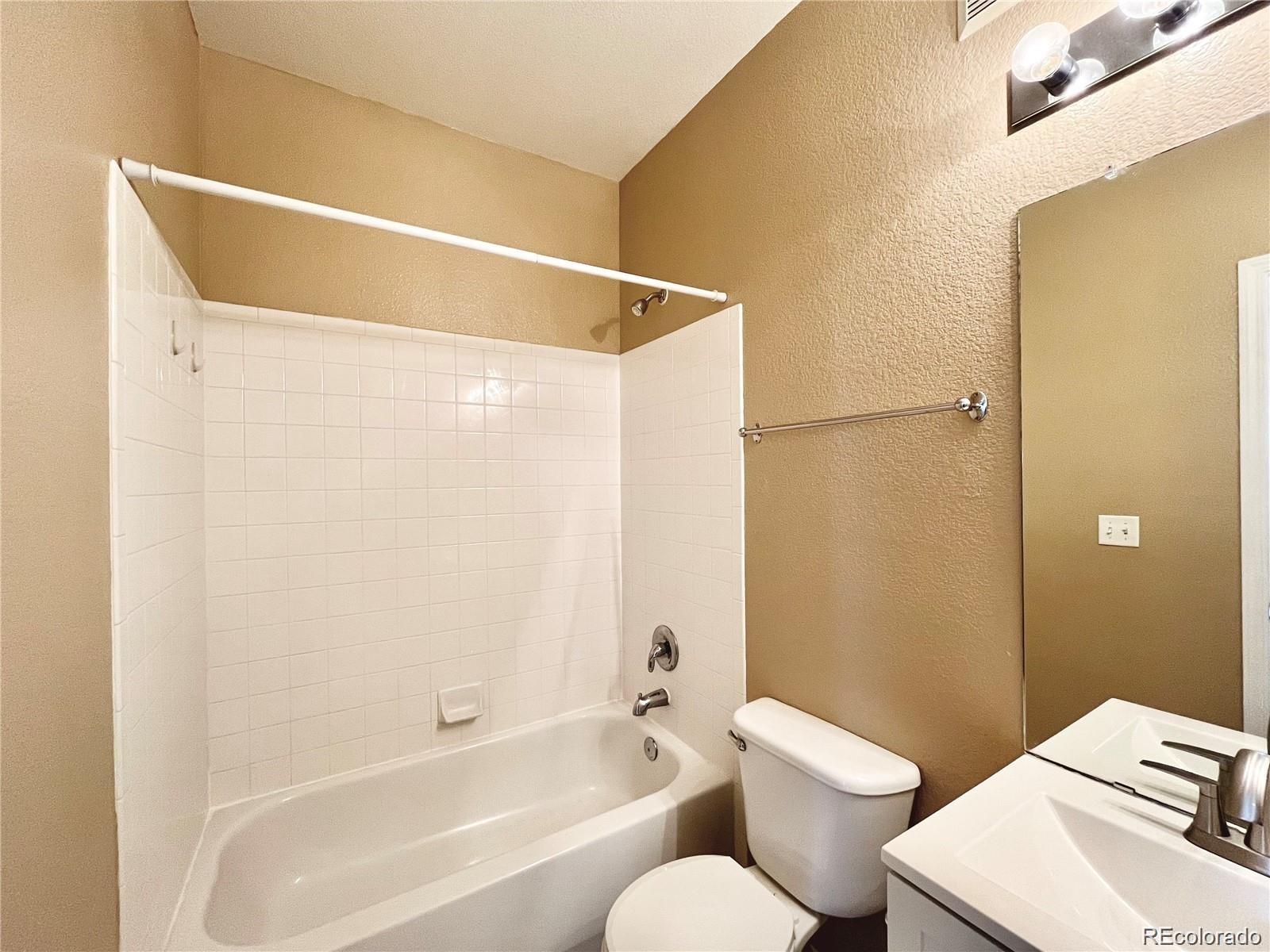 MLS Image #20 for 6725 s winnipeg circle,aurora, Colorado