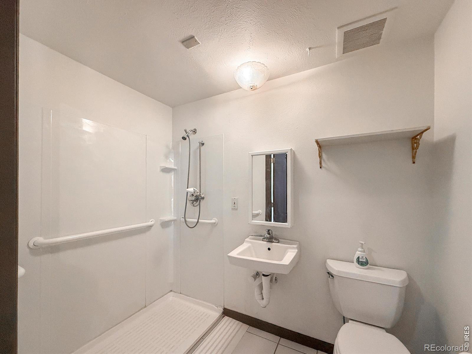 MLS Image #19 for 1703  drake street,longmont, Colorado