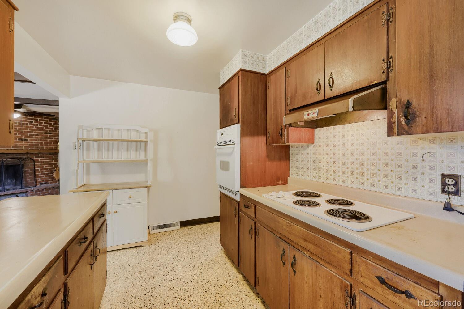 MLS Image #12 for 311  main street,broomfield, Colorado