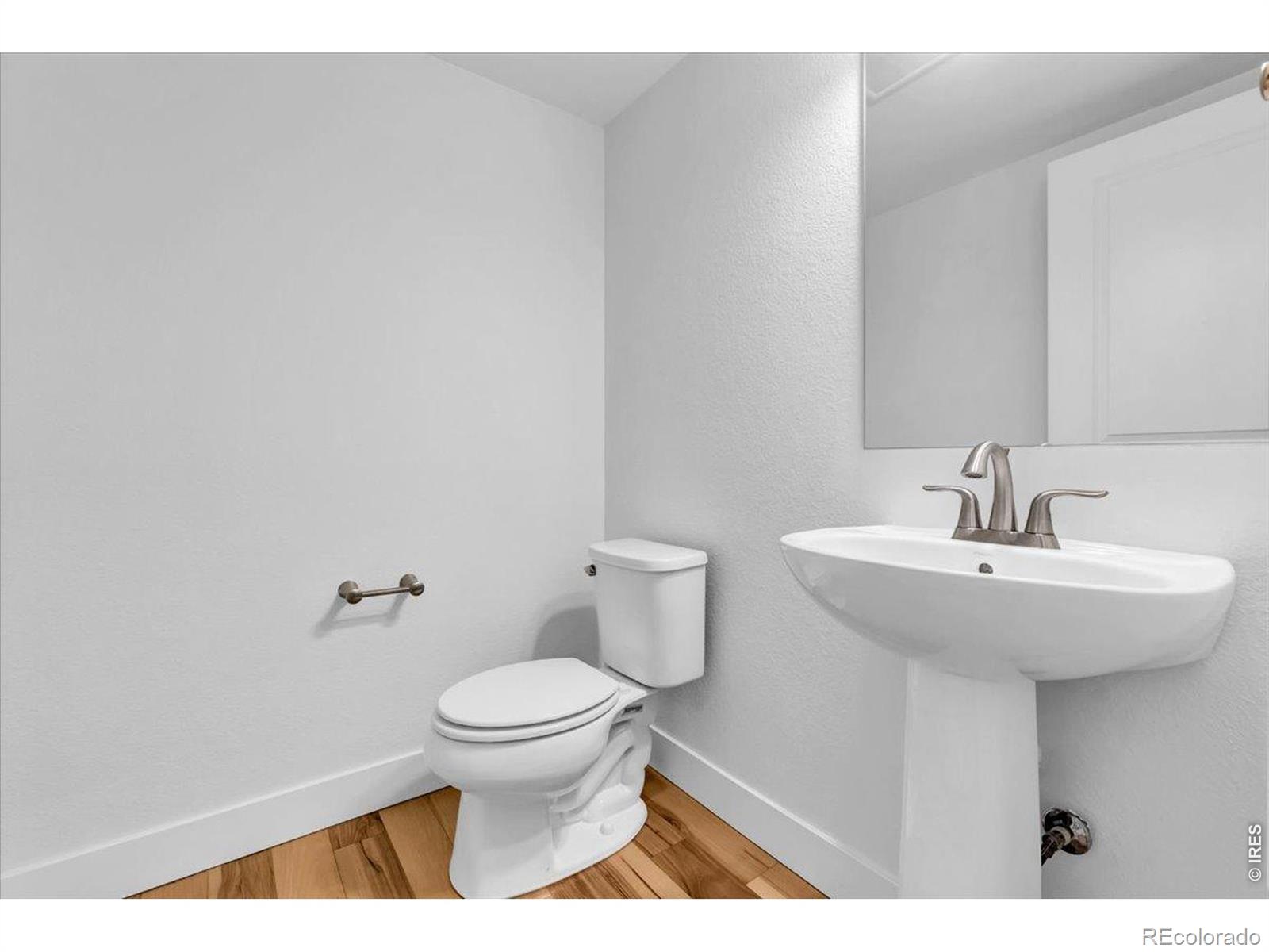 MLS Image #12 for 799  robert street,longmont, Colorado