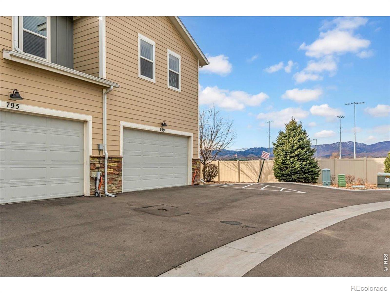 MLS Image #38 for 799  robert street,longmont, Colorado