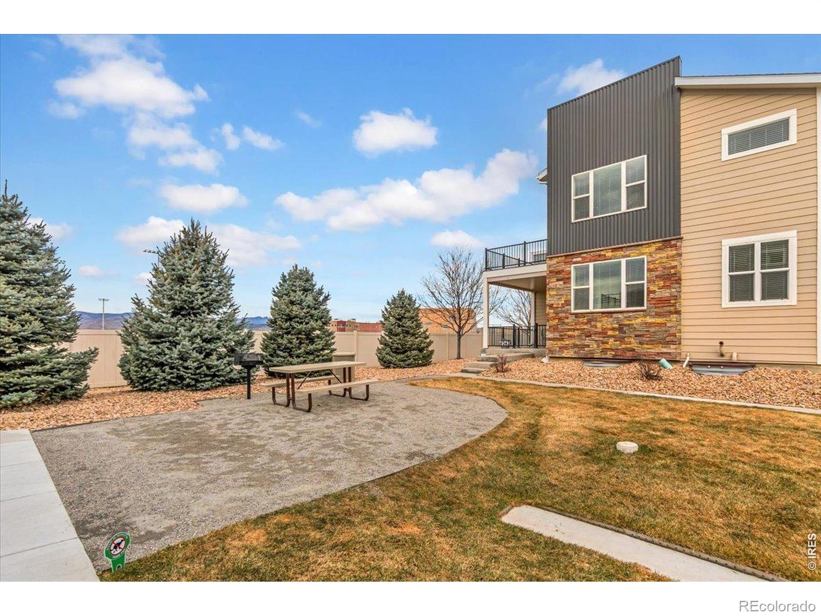 MLS Image #4 for 799  robert street,longmont, Colorado