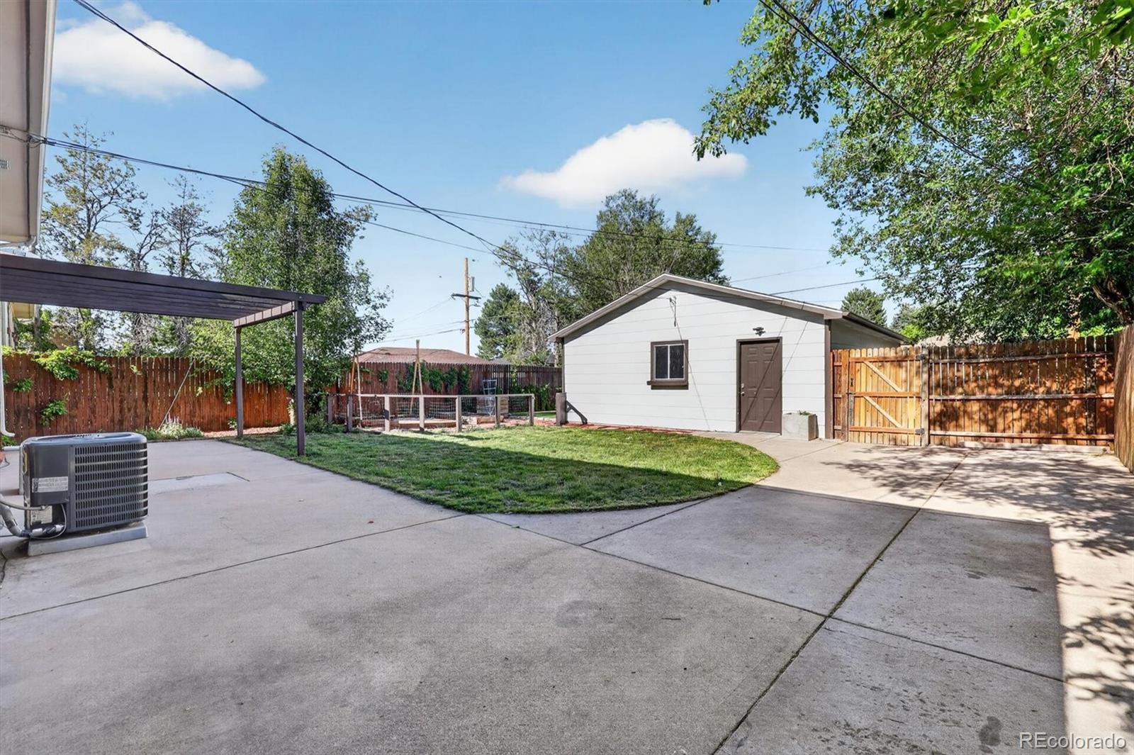 MLS Image #33 for 3652  locust street,denver, Colorado