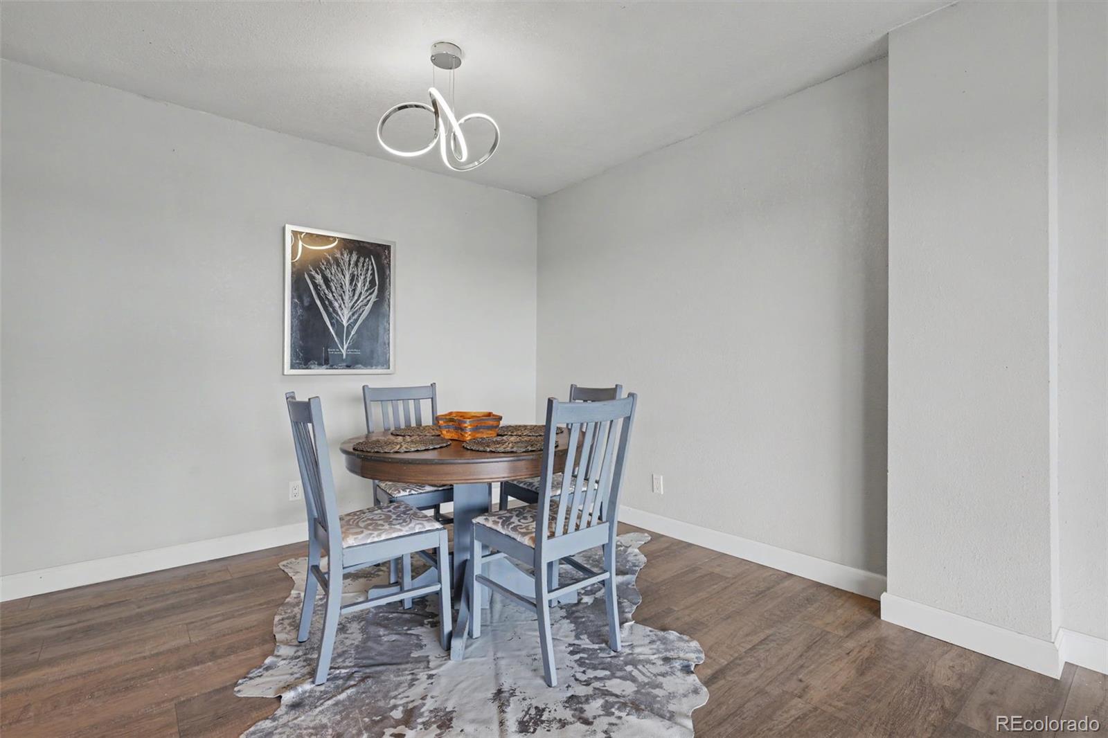 MLS Image #9 for 411  lakewood circle,colorado springs, Colorado