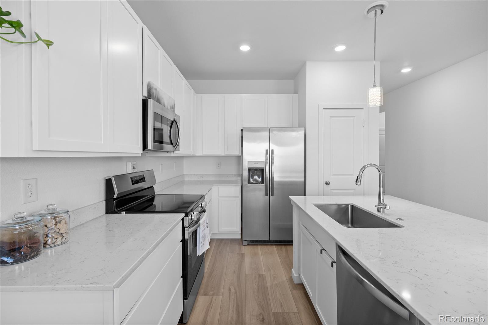 MLS Image #10 for 223  corkscrew street,elizabeth, Colorado