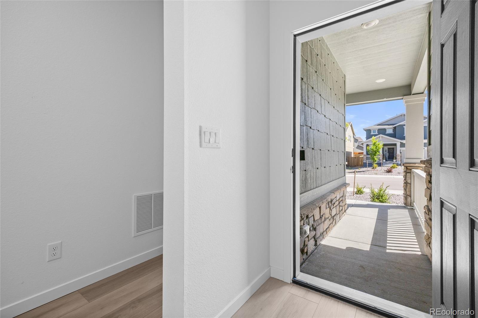 MLS Image #5 for 223  corkscrew street,elizabeth, Colorado