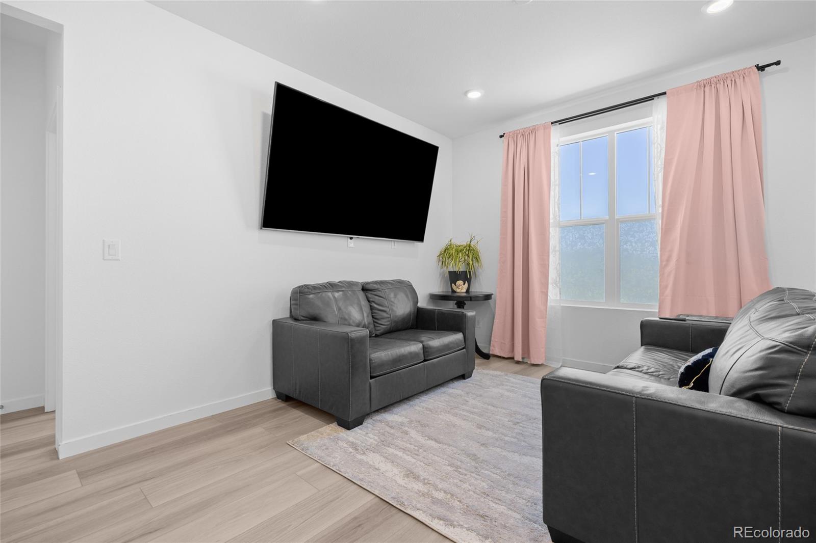 MLS Image #7 for 223  corkscrew street,elizabeth, Colorado